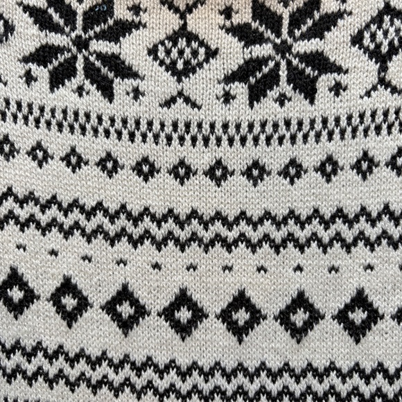 SP LOFT Black and White Snowflake Sweater with Sequin Detail on Front - Picture 3 of 4